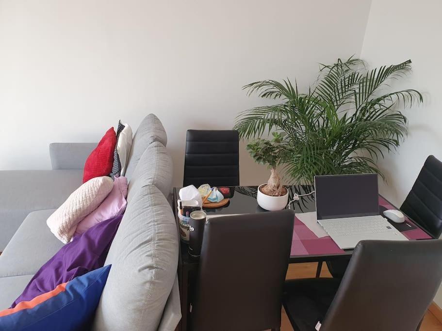 Apartment Cozy Flat In Mitte. *